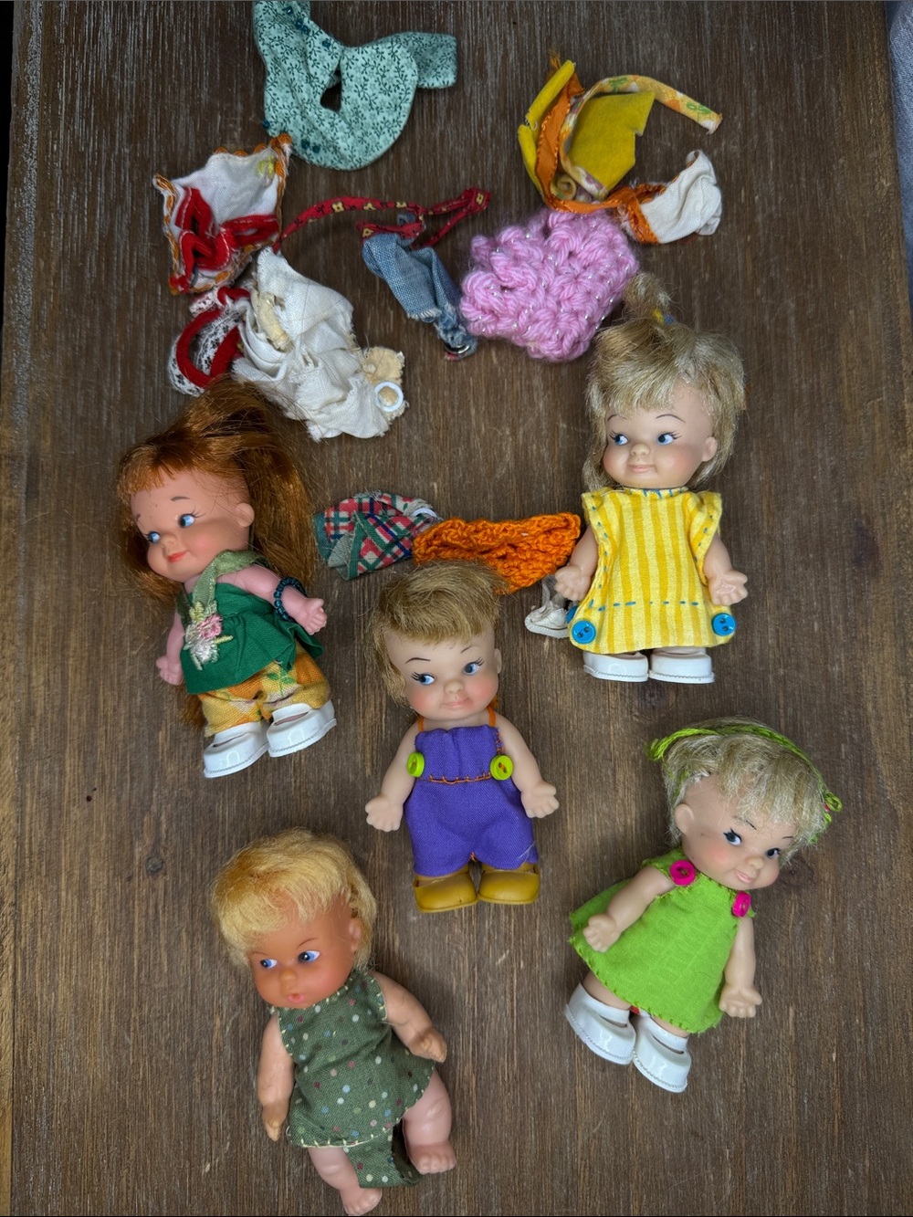 Vintage 1960’s Uneeda Pee Wee Dolls Set of 4 Clothing & Shoes + 1 Unmarked Doll